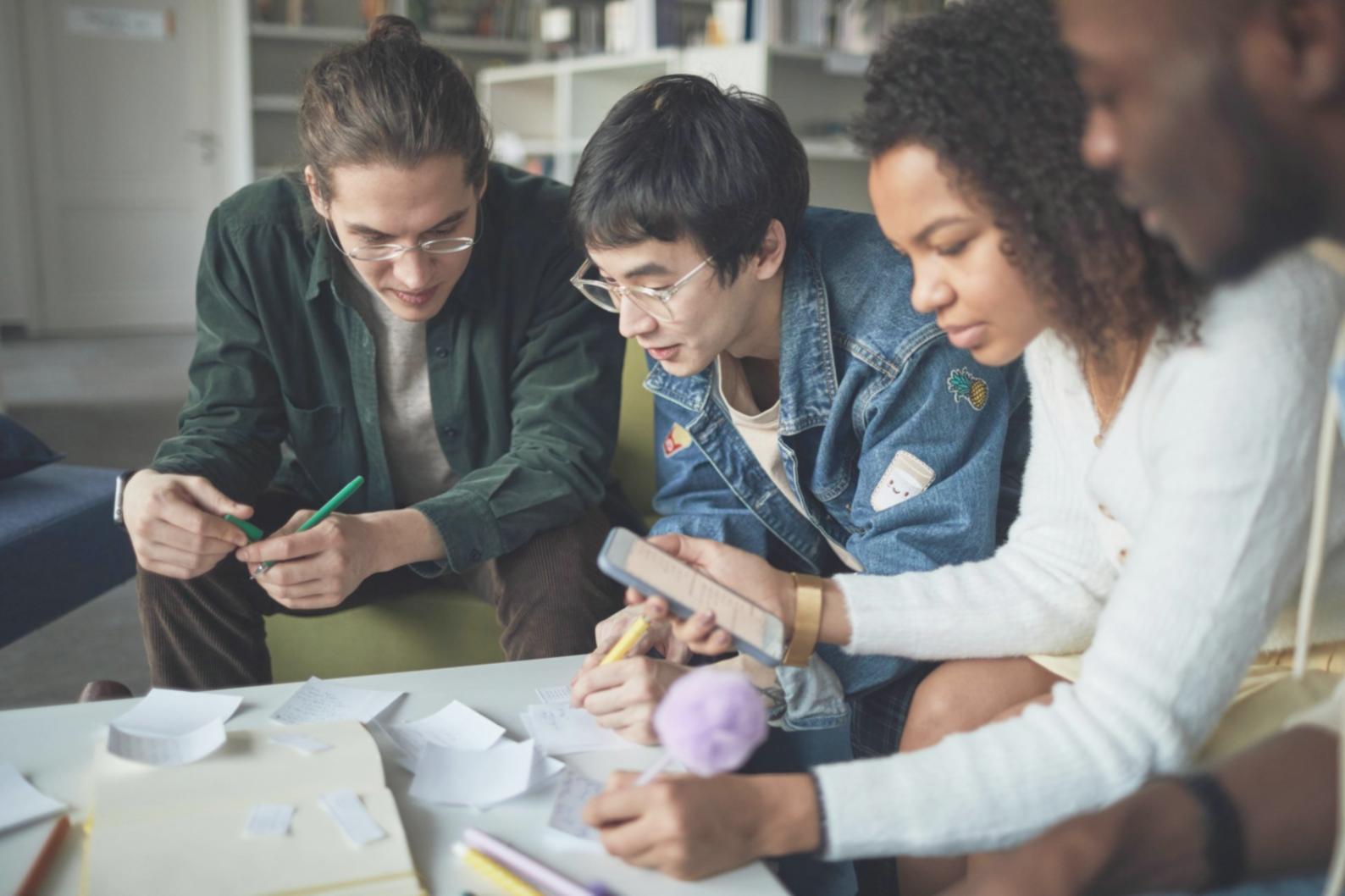 Sigorta danışmanlık hizmetimizi yansıtan profesyonel çalışma ortamı